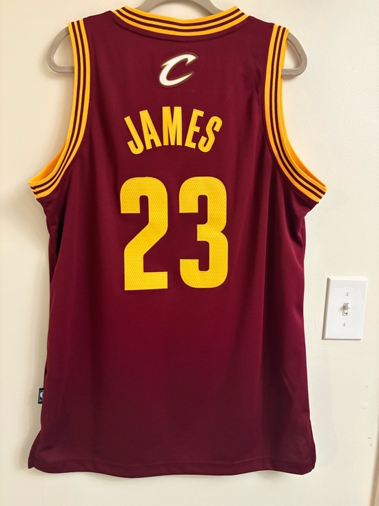 NBA Other - LeBron James Cleveland Cavaliers Adidas Swingman Jersey #23 Road Yellow Size M